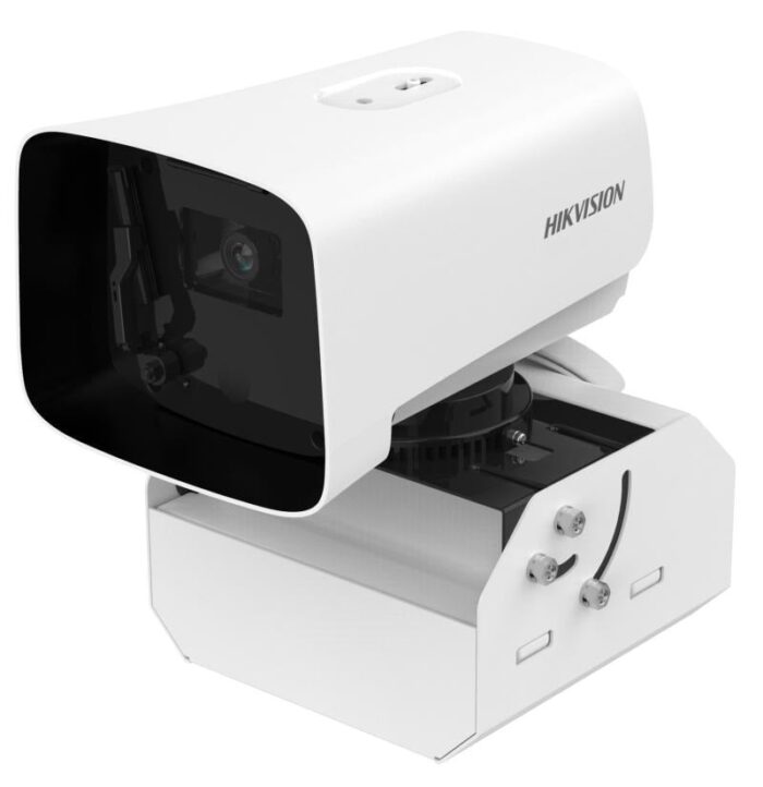 Hikvision automatiškai nusivalanti kamera iDS-2CD8A47G0